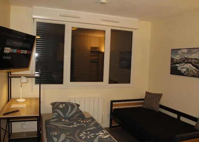 Grenoble hyper-centre + WiFi + Netflix